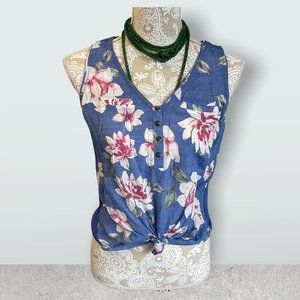 Candies summer tie front tank top in floral pattern size small.